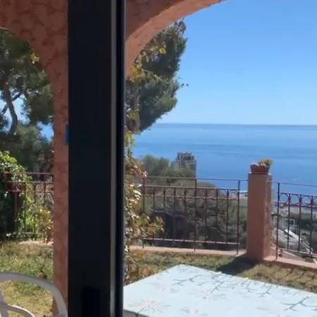 Vila Above Port Monaco